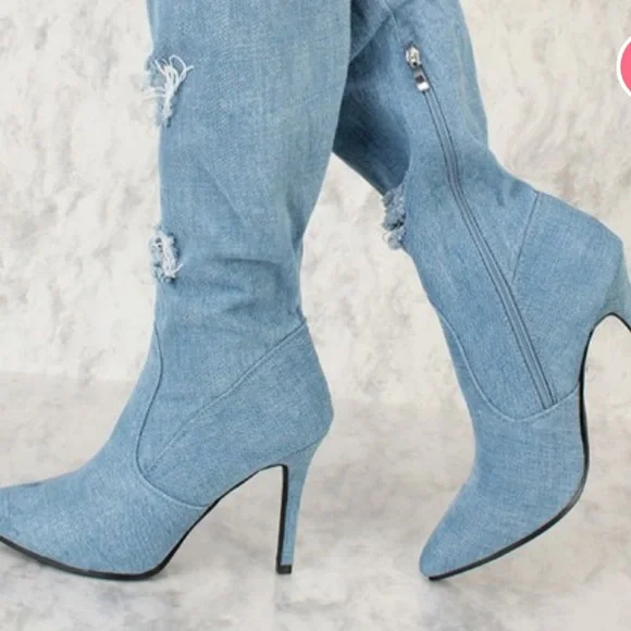 Stylish Denim Heeled Boots - Picture 2 of 7